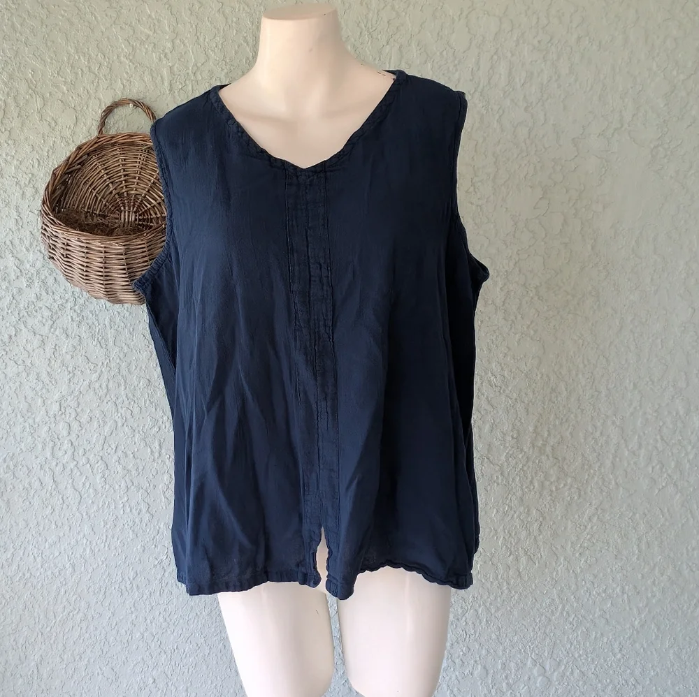 Oh My Gauze! Blue Sleeveless Tank‎ Top with Boxy Relaxed Fit